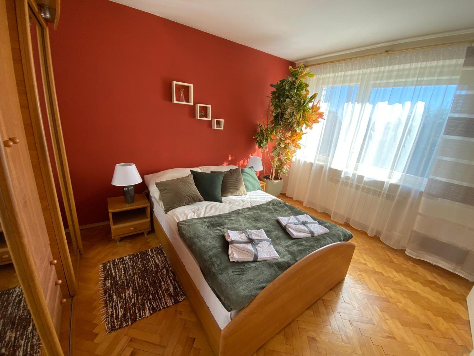 Przytulny Dom Pod Jabloniami Przy Targach Kielce Villa Dış mekan fotoğraf