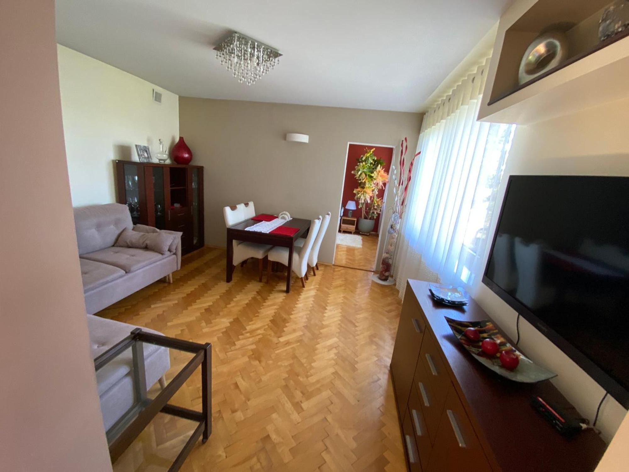 Przytulny Dom Pod Jabloniami Przy Targach Kielce Villa Dış mekan fotoğraf