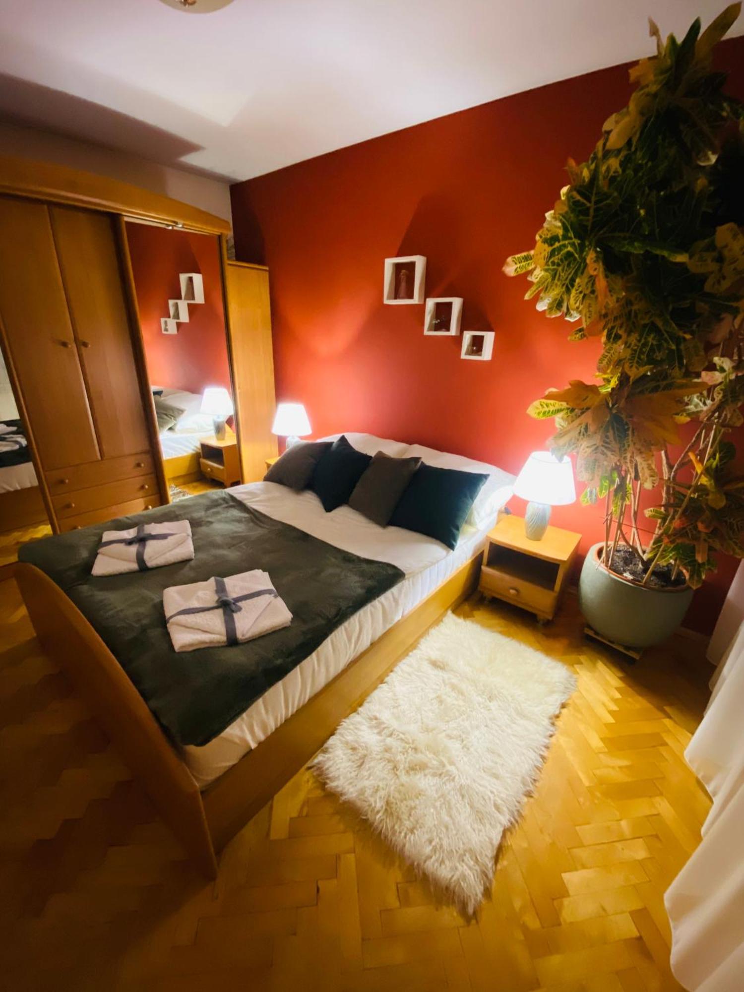 Przytulny Dom Pod Jabloniami Przy Targach Kielce Villa Dış mekan fotoğraf