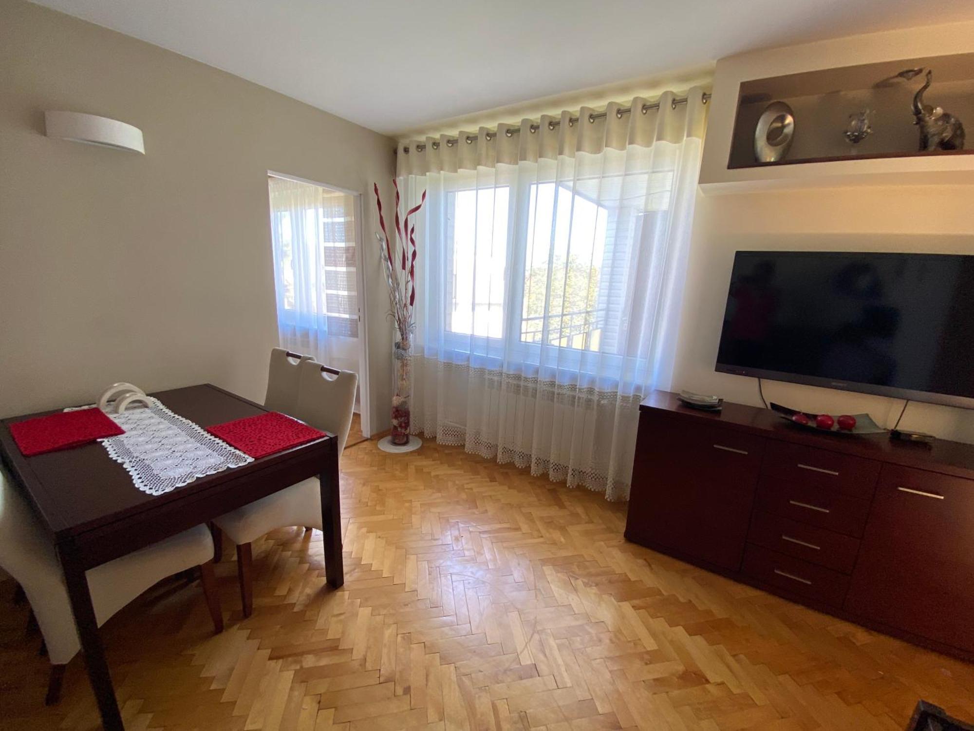 Przytulny Dom Pod Jabloniami Przy Targach Kielce Villa Dış mekan fotoğraf